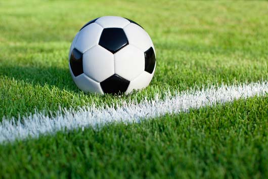 ballon_foot_herbe