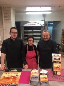 HENNEBONT, LA MI DO RE - 28, Place Marechal Foch