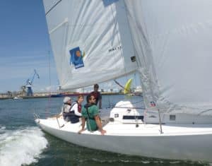centre_nautique_de_lorient_ecole_de_navigation_j_80_1