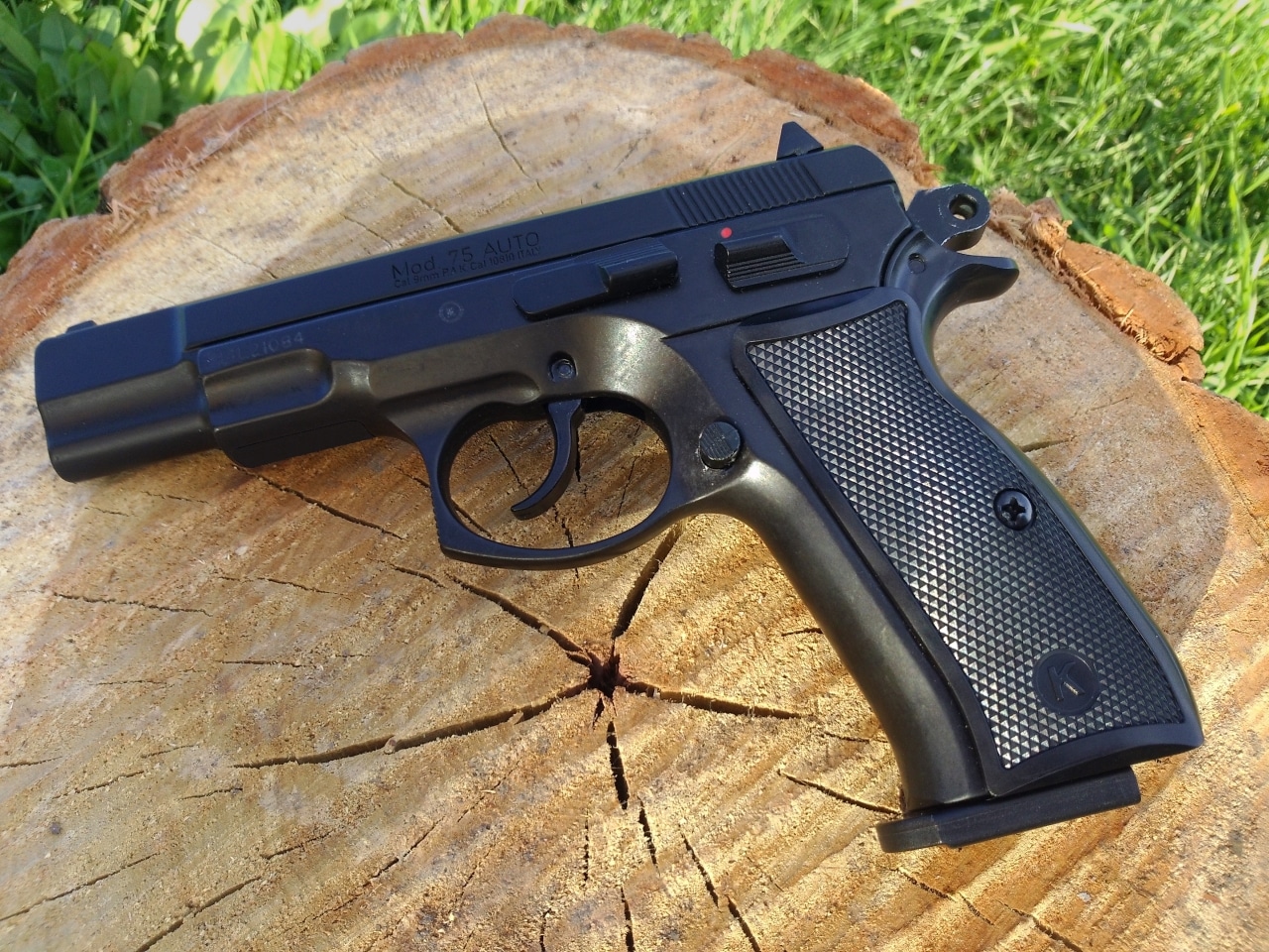 Comment Modifier Un Pistolet D Alarme Son faux pistolet a fait illusion auprès de la police - Jaimeradio