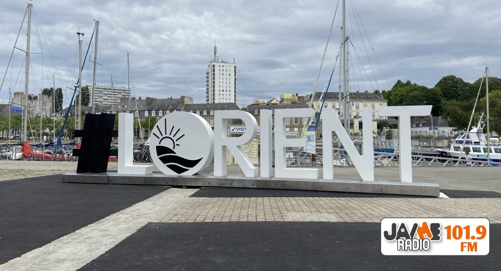Lorient s’affiche en grand sur le quai de Rohan