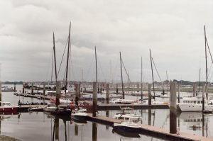 Lorient : le port de plaisance submergé par les grandes marées