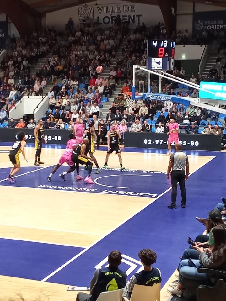 Bravo à Géraldine Guet , qui a remporté deux places pour le match du CEP Lorient face à Levallois en jouant sur notre site internet.