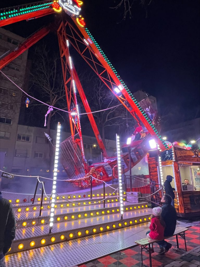 Bravo à Elodie Orvoen qui a remporté une place de manège pour la fête foraine à Lorient en jouant sur notre site internet.