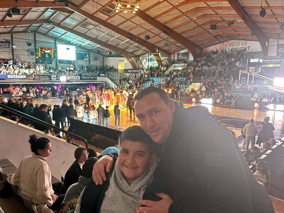 Bravo à Jeremy Goelo qui a remporté 2 places pour le match de basket du CEP contre Les Sables en jouant sur notre site internet.