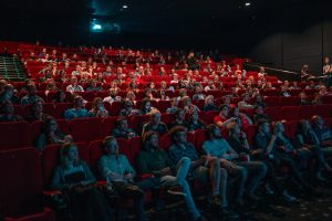 Le Cinéville de Lorient projette Moulin en avant-première ce mardi 13 octobre à 19 h 15, suivie d’un débat en direct avec l’équipe du film.