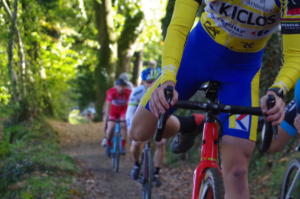 Cyclo-Cross-de-Locmine-7-novembre-2021-au-bois-damour-1