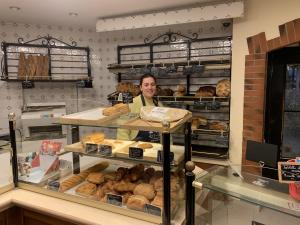 La boulangerie de BAYE (intérieur)- 170, rue Jean-Marie Carer Baye