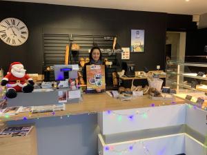 Boulangerie Le fournil du Trévoux  (intérieur)- 2, rue Saint-Thurien Le Trévoux