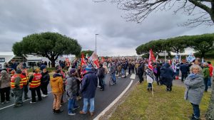 Manif du 07 mars : en direct du rassemblement de Lanester