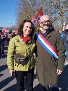 1b5f53a1-bb5a-4e96-8187-103f9a381372