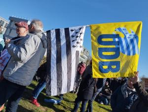 9a46c2bd-3d86-4345-a69c-cee97dfee9de