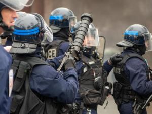 Manif retraites 23 03 2023 police lbd